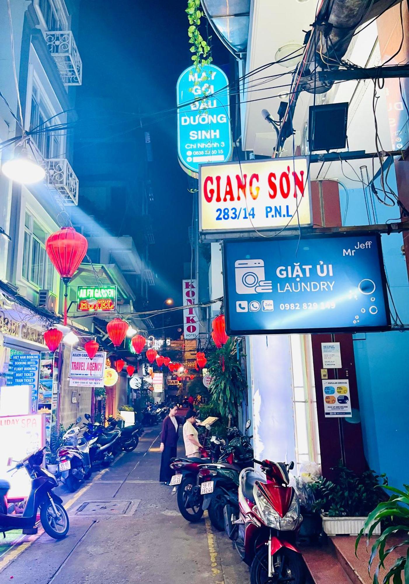 Giang Son Hotel江山民宿范五老区酒吧街胡志明市 Zewnętrze zdjęcie