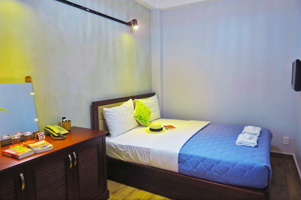Giang Son Hotel江山民宿范五老区酒吧街胡志明市 Zewnętrze zdjęcie